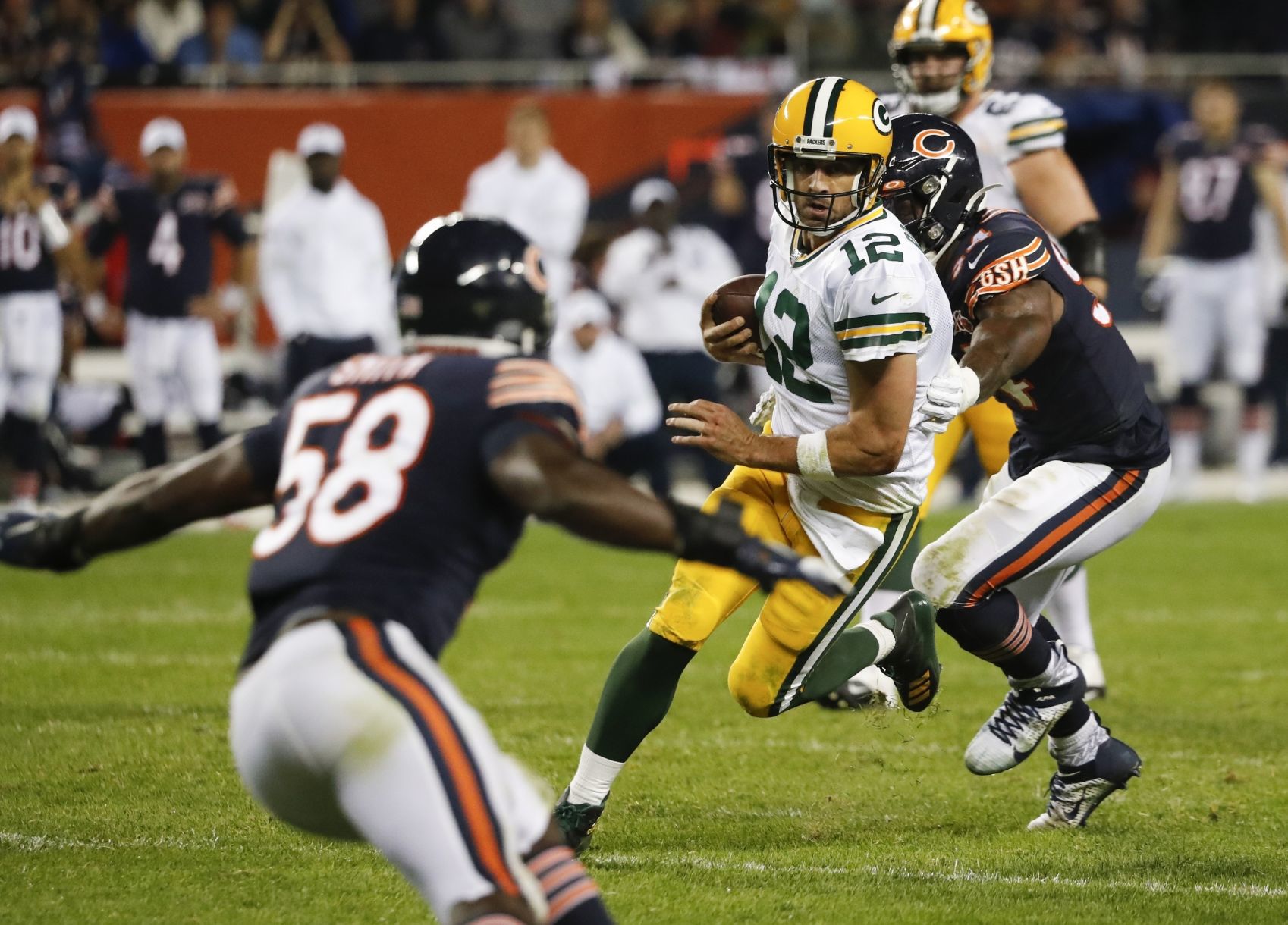 Packers 10, Bears 3